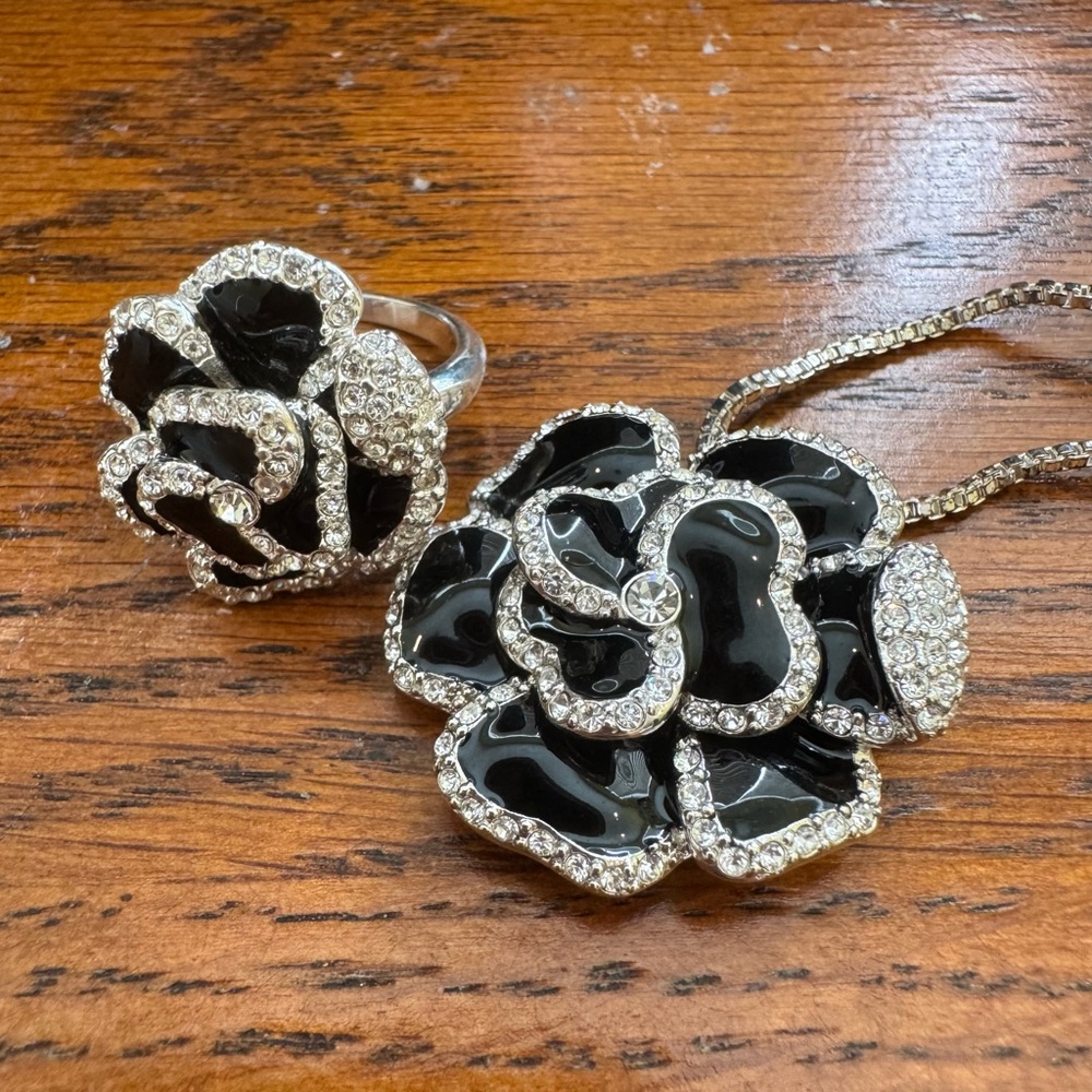 2008 Joan Rivers Dazzling Black Enamel Rose Pendant & Ring